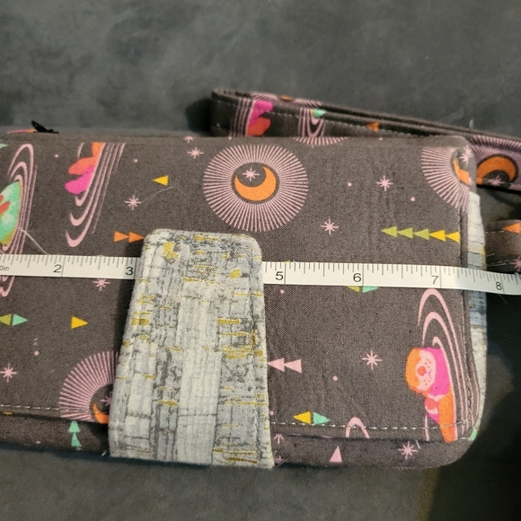 SEAL SATURN COSMOS WRISTLET WALLET - Picture 10 of 11